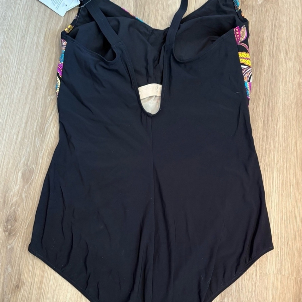 Anita - One Piece Swimsuit - Size 18 - Cups Run Small* - Picture 3 of 11